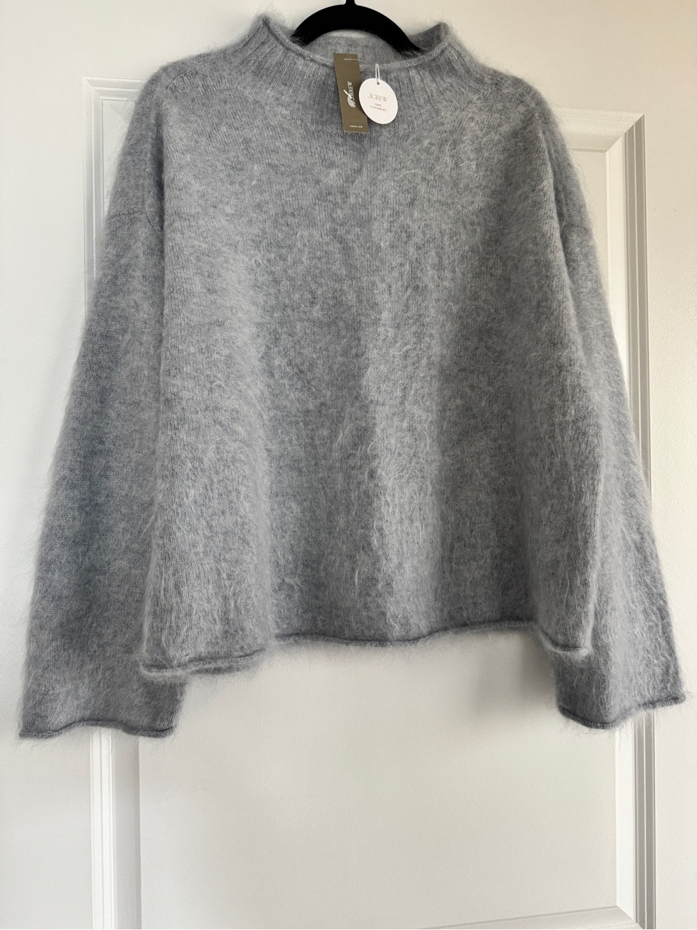 J. CREW Brushed cashmere 2025 Rollneck sweater Heather frosted gray M CO328 NWT